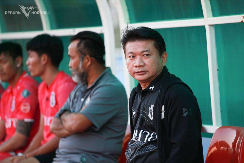 อนุรุทธิ์ นาคาศัย