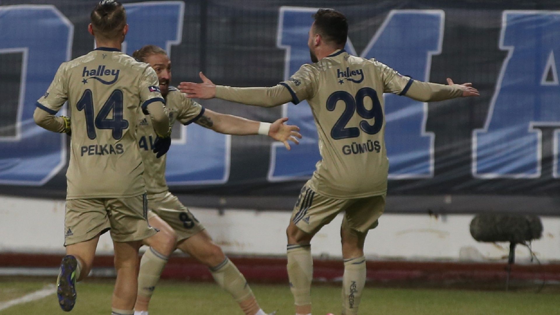 Fenerbahçe Sinan Caner Pelkas 01112021