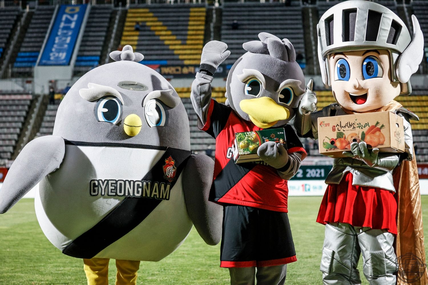 경남 군함이 부산 똑띠 마스코트