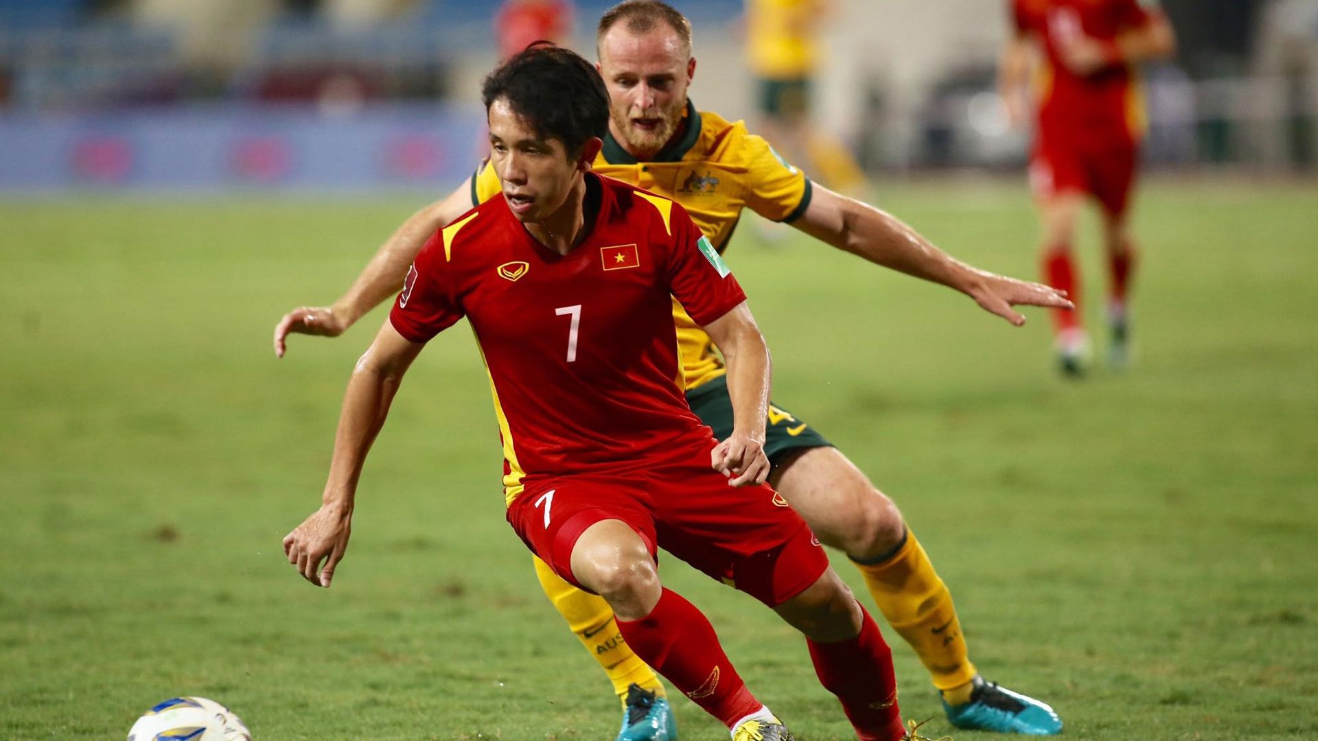 Nguyen Phong Hong Duy Rhyan Grant Vietnam vs Australia World Cup 2022 Qualification 07092021