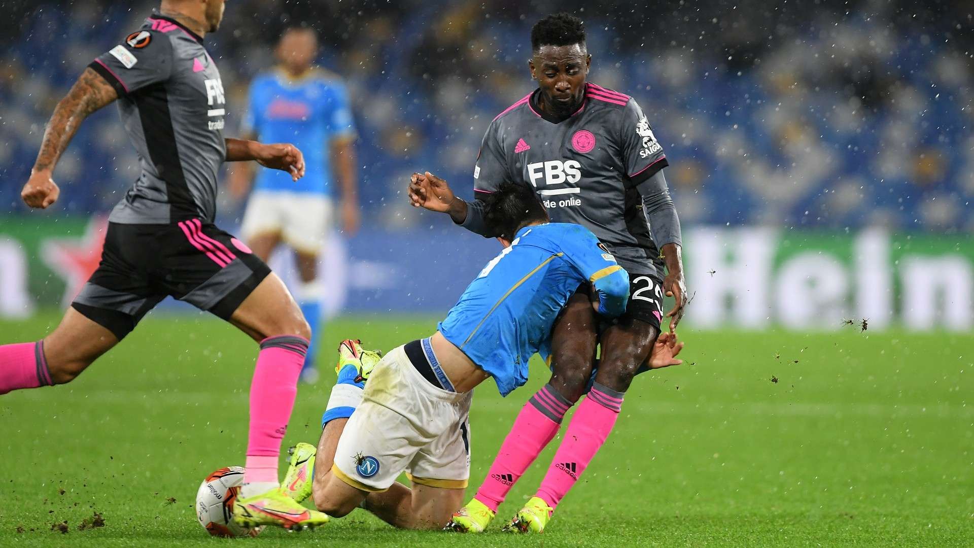 Hirving Lozano Wilfred Ndidi Napoli Leicester 2021-22