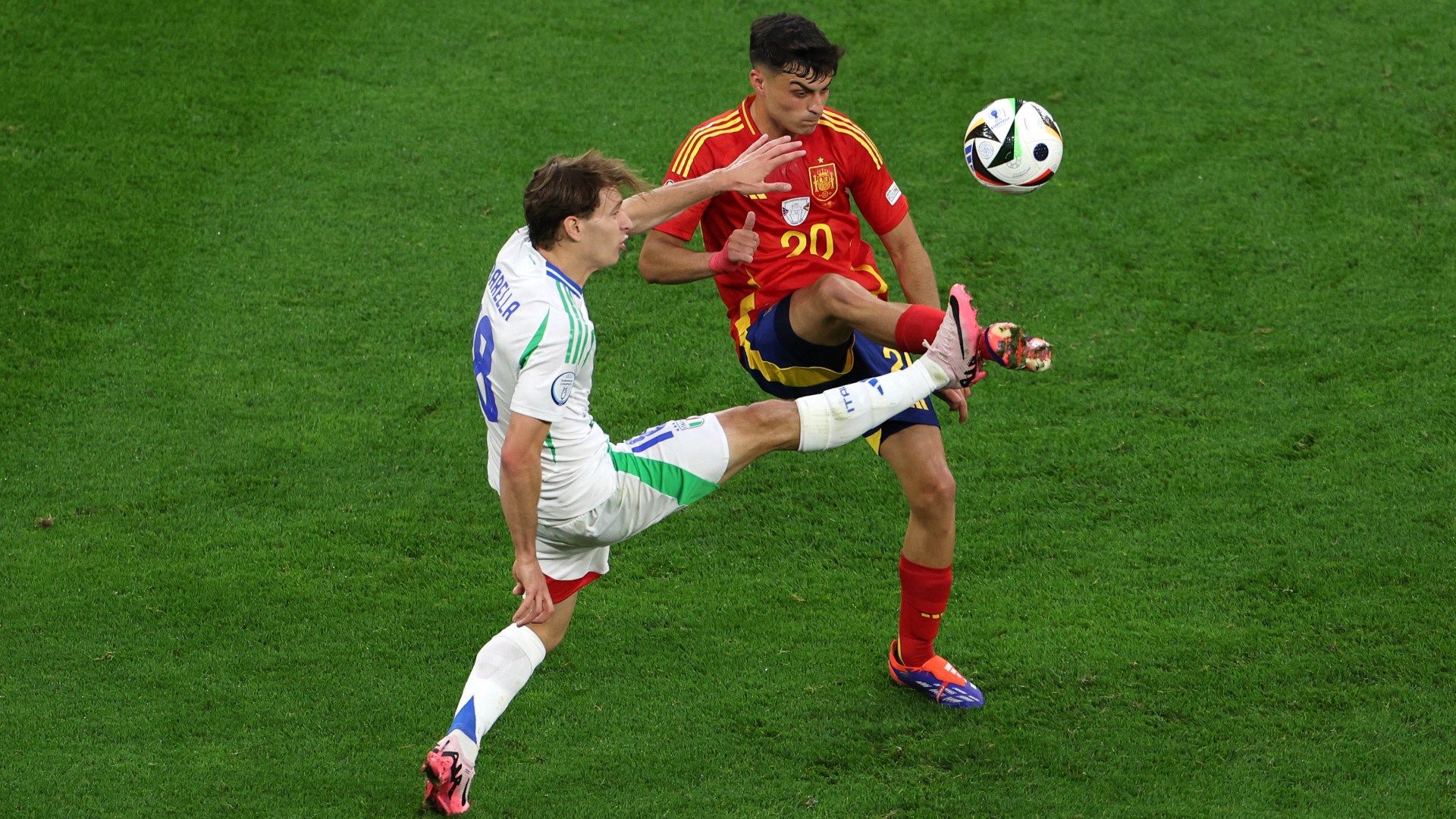 Nicolo Barella Italy Spain Euro 2024