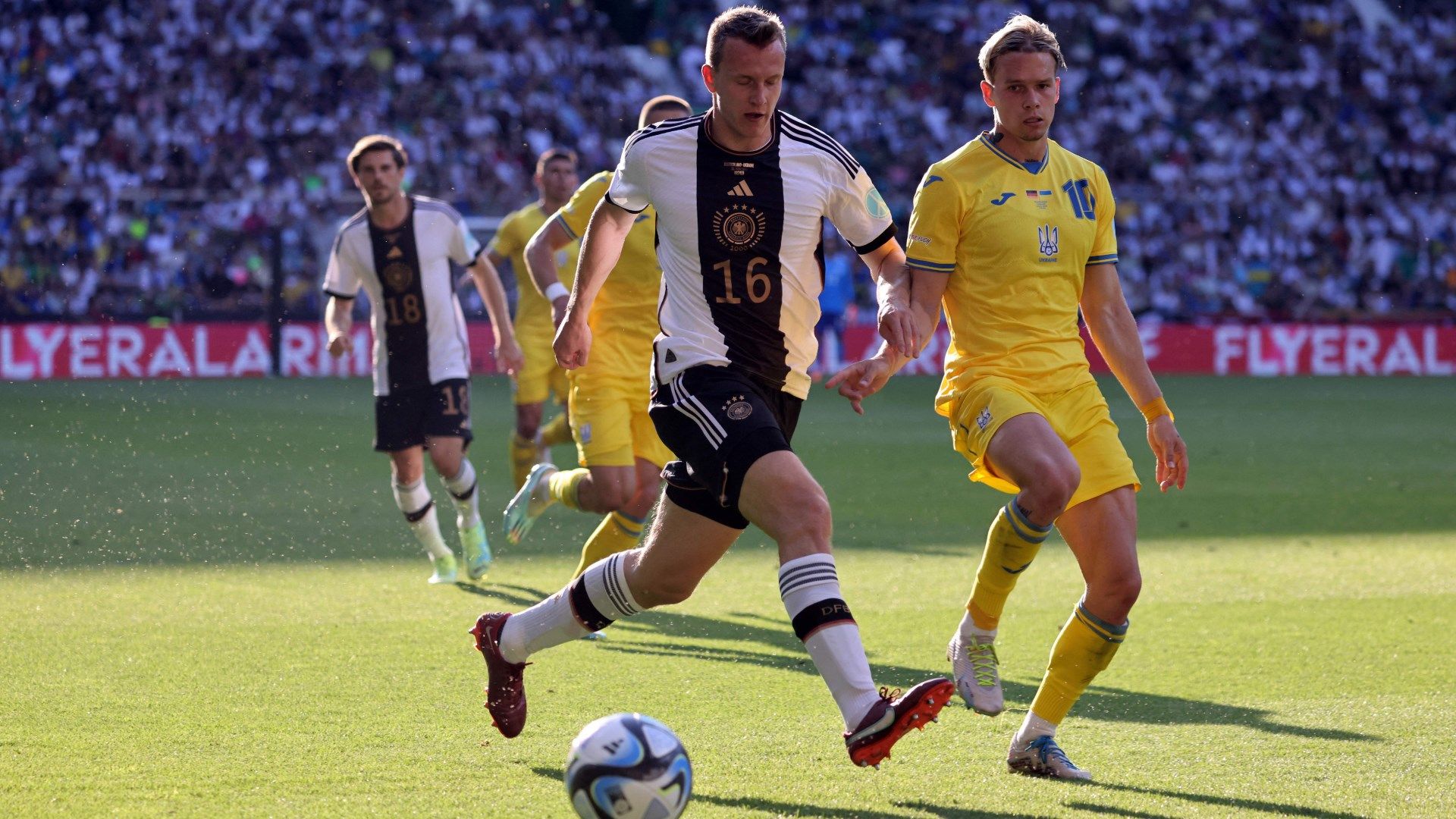 Lukas Klostermann Mykhaylo Mudryk Germany Ukraine 2023