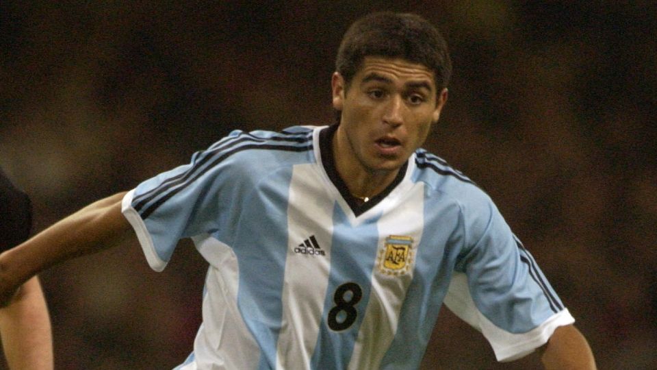 Juan Roman Riquelme 2002 Argentina