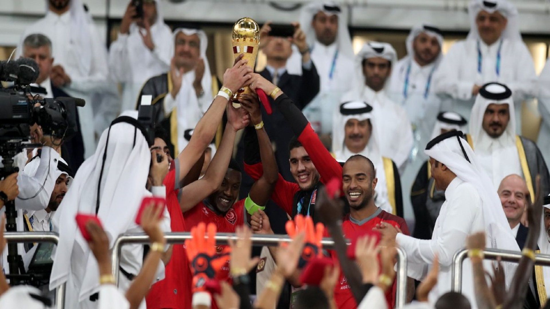 الدحيل بطل كأس الأمير