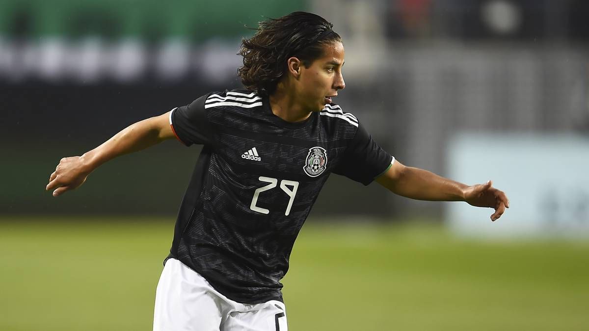 Diego Lainez Selección