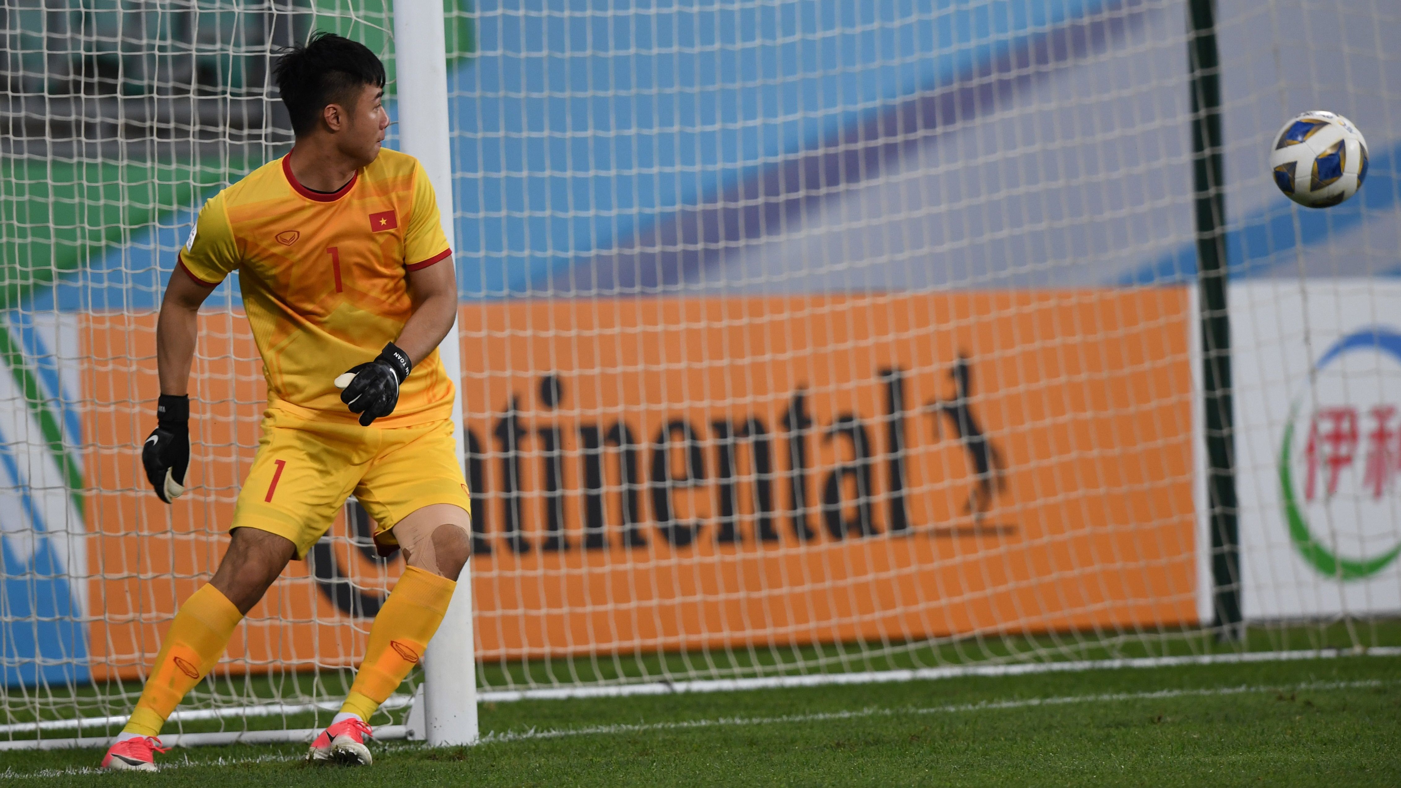 Nguyen Van Toan Nguyễn Văn Toản U23 Vietnam vs U23 Thailand 2022 AFC U23 Asian Cup
