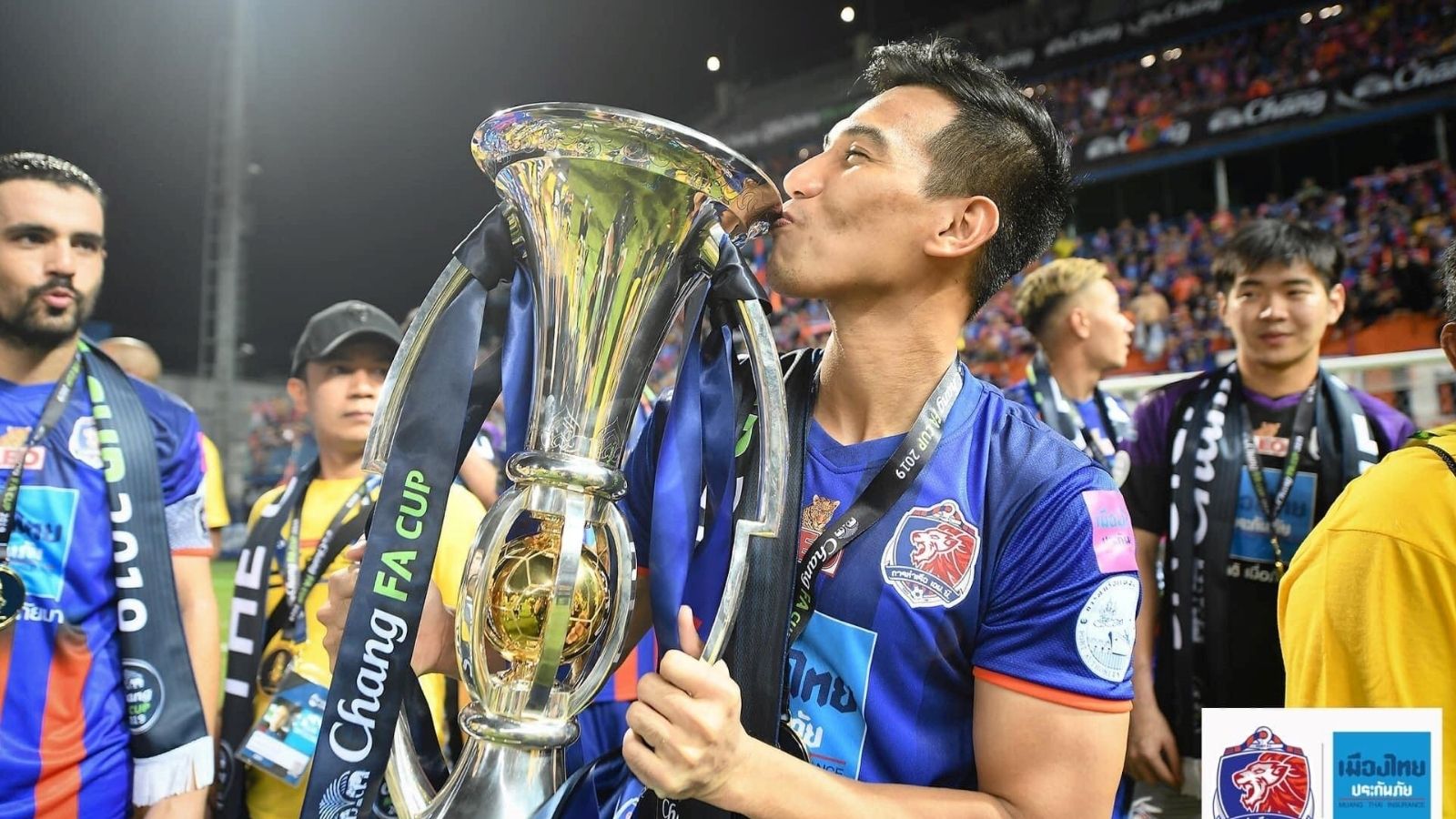 นิติพงษ์ เสลานนท์