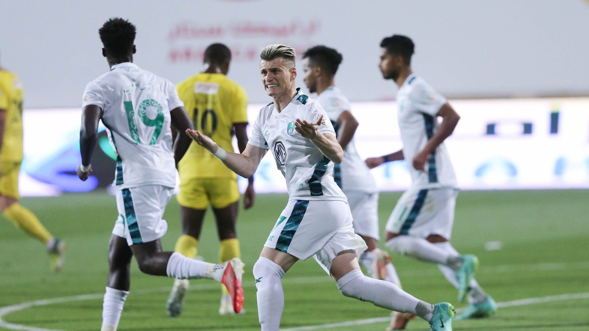 Ezgjan Alioski - ahli - hazm 2021-22