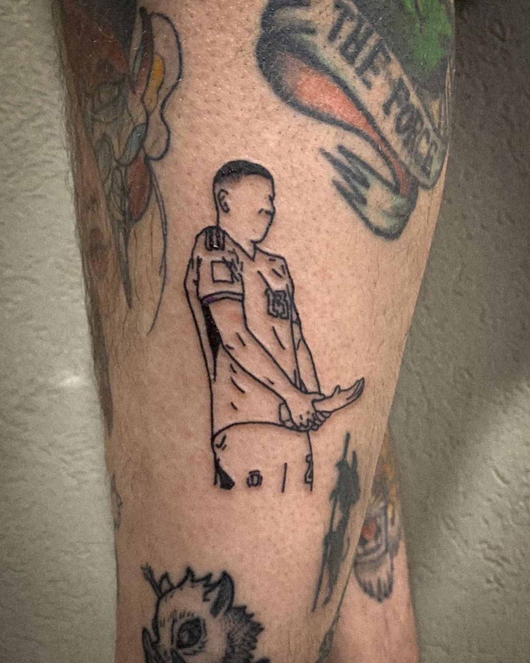 tatuaje dibu martinez