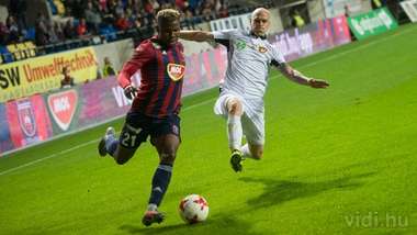 Henty Baráth Botond videoton honvéd