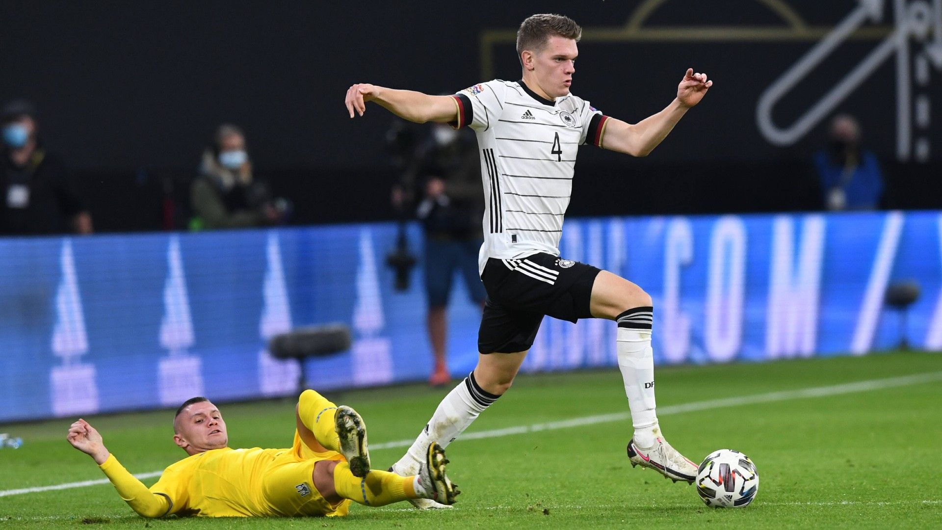 ONLY GERMANY Matthias Ginter Deutschland Ukraine DFB-Team