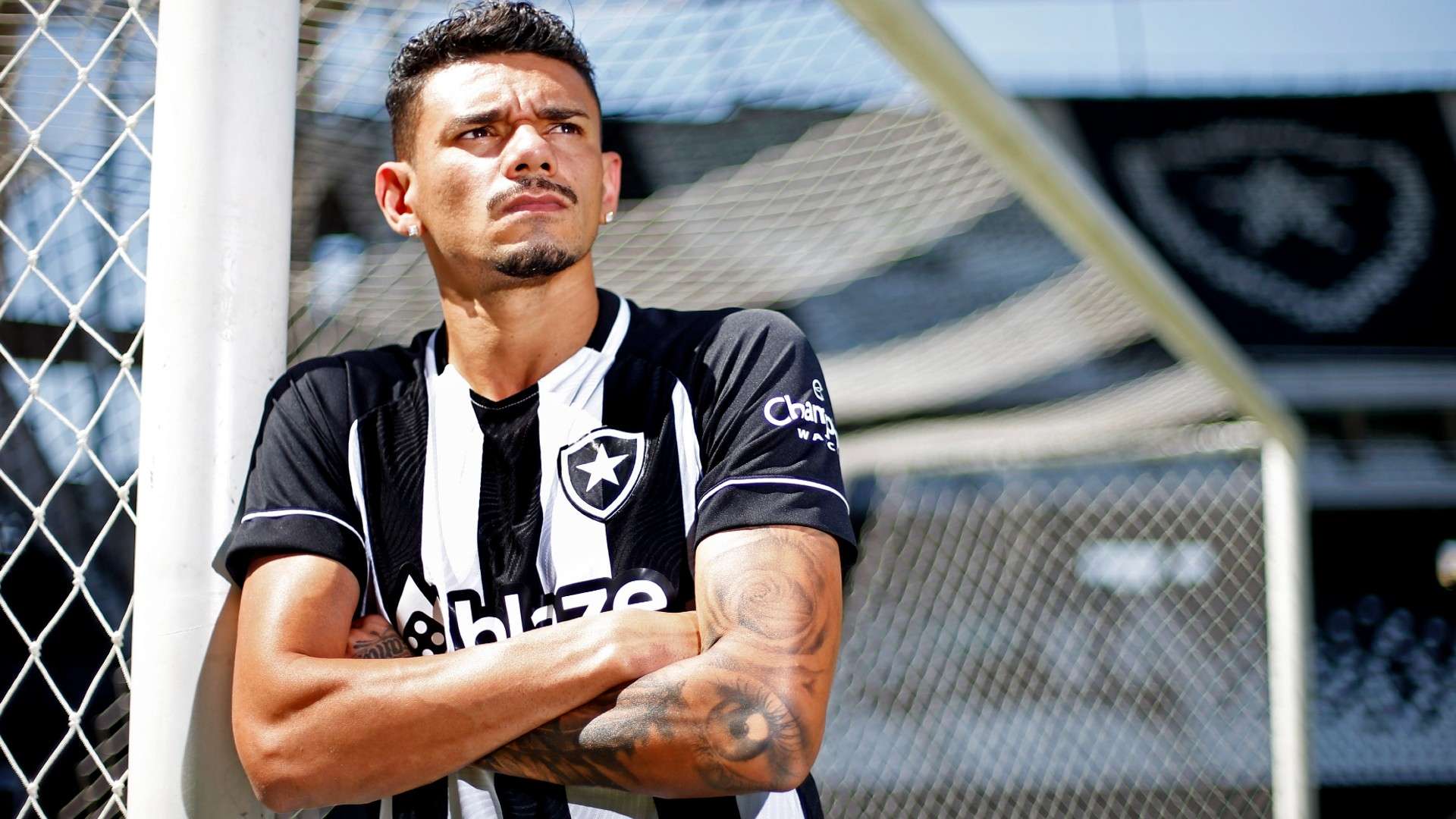 Tiquinho Soares Botafogo apresentação 2022