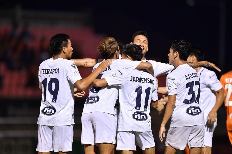 ธีระพล เยาะเย้ย