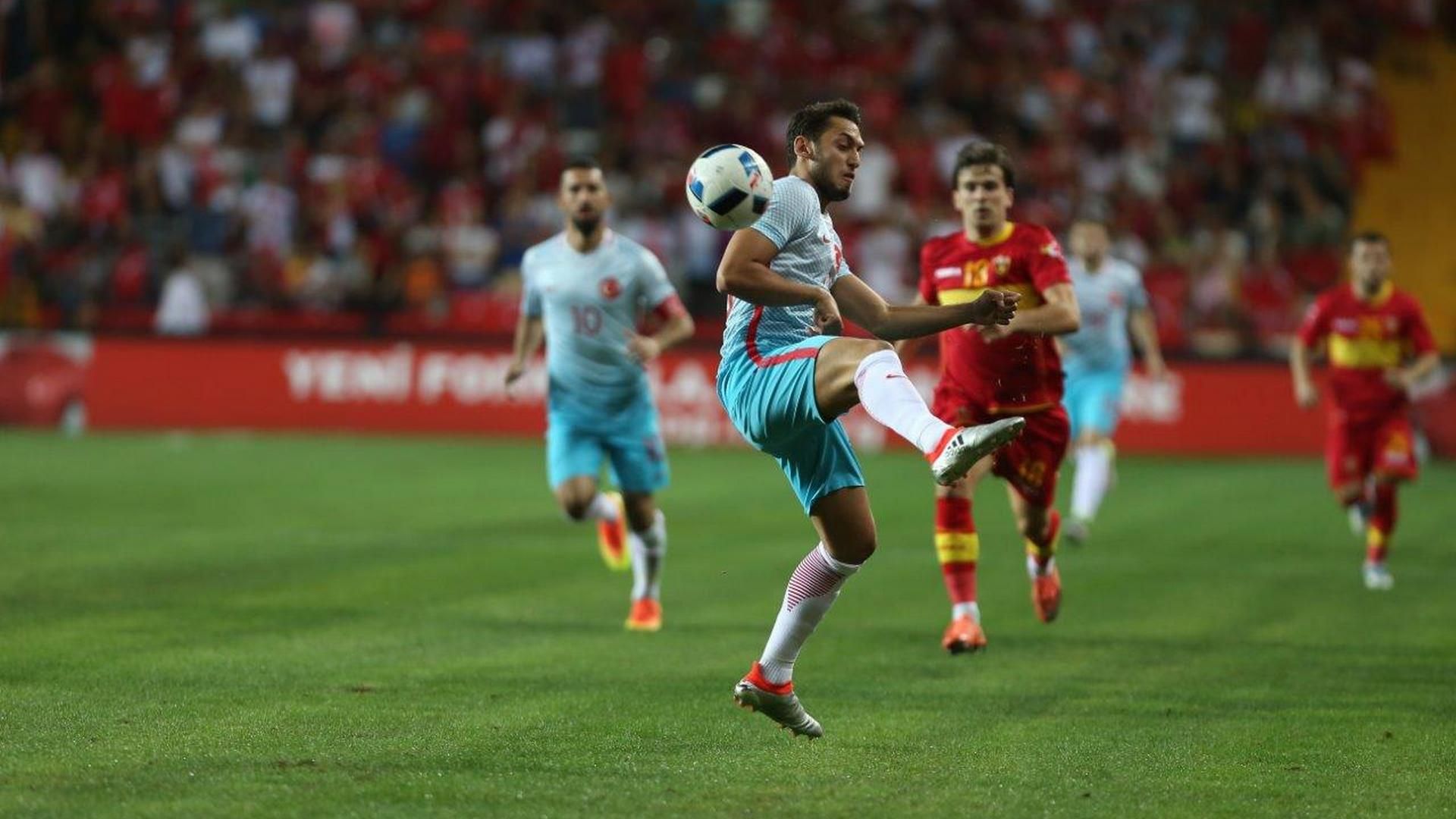 hakan calhanoglu turkey montenegro 05292016