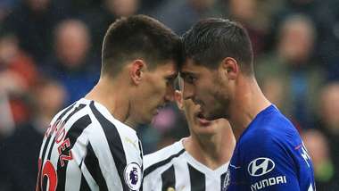 Federico Fernandez Alvaro Morata Newcastle United Chelsea Premier League 260818