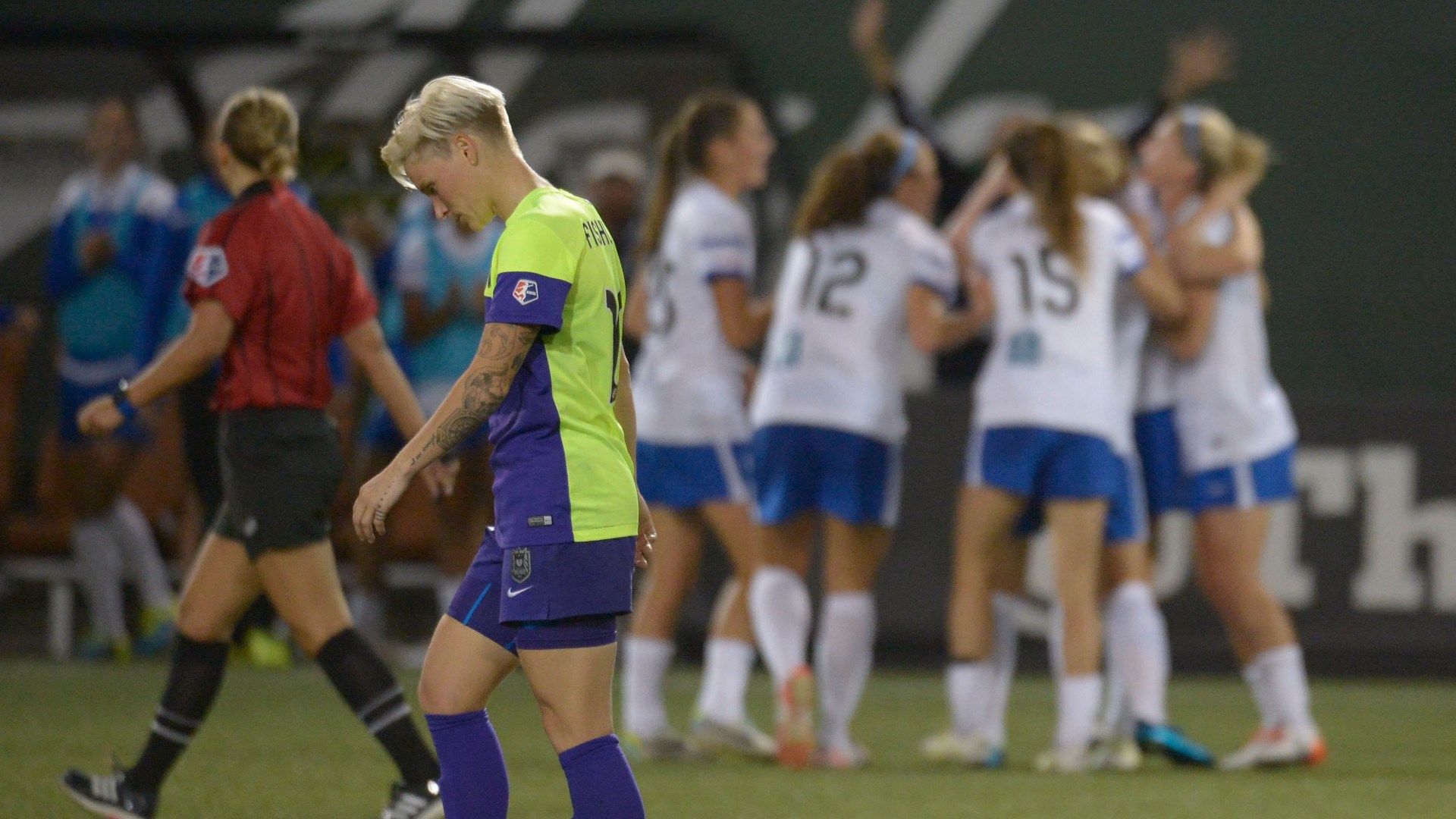 Jess Fishlock Seattle Reign 2015