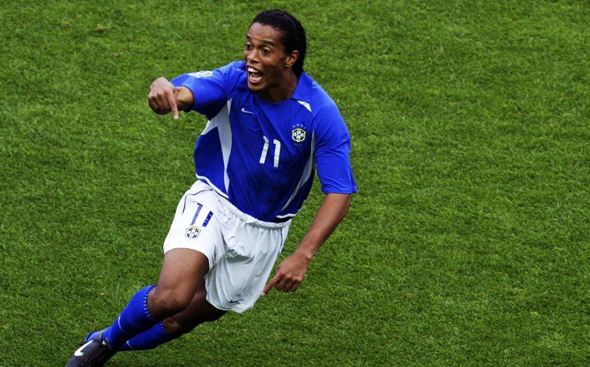 Ronaldinho Gaúcho - Brasil x England 2002, World Cup