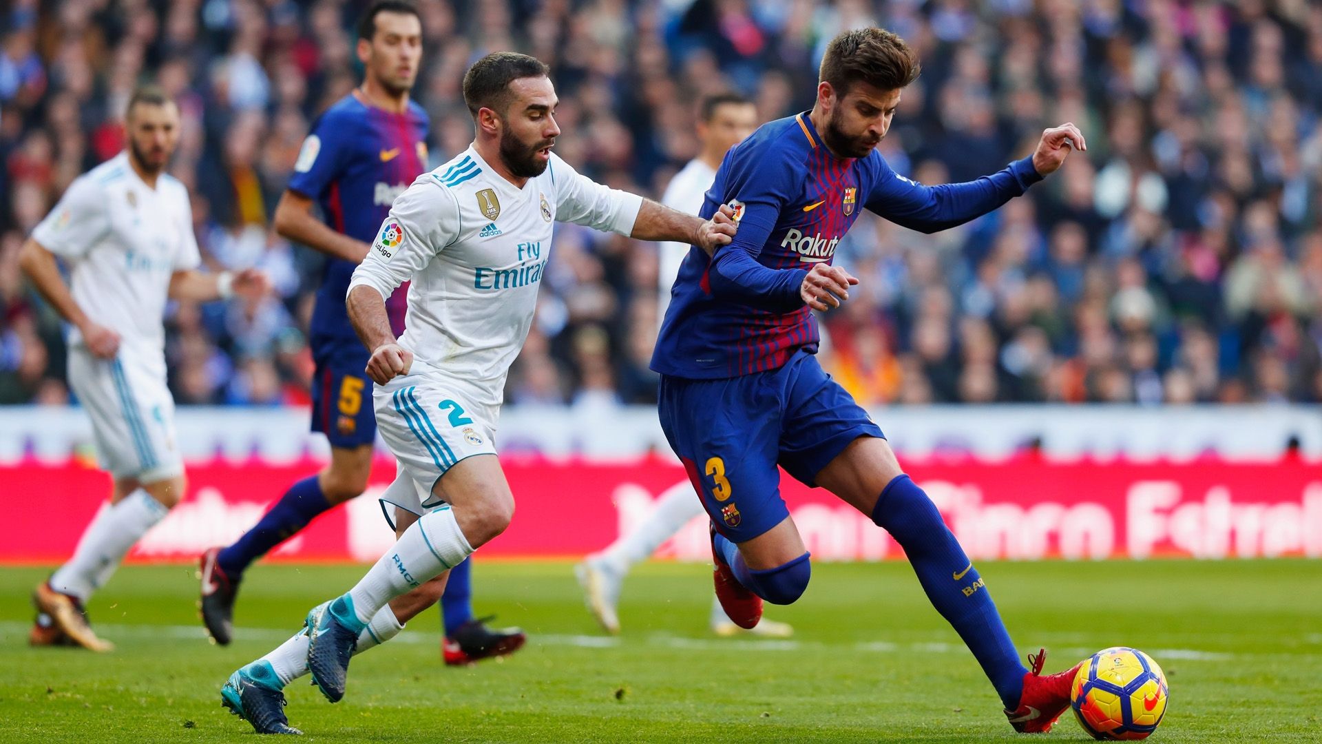 Gerard Pique Dani Carvajal Real Barcelona 23122017
