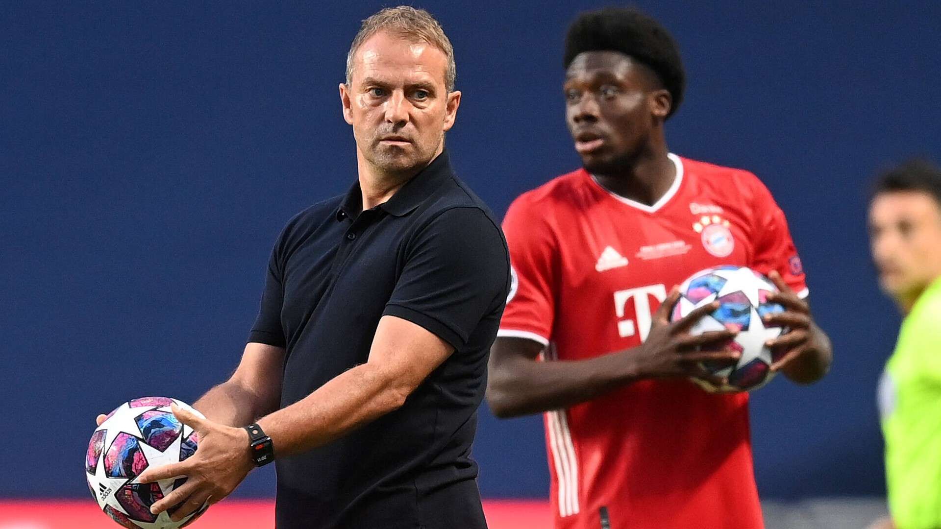 HANSI FLICK DAVIES FC BAYERN PSG CHAMPIONS LEAGUE FINALE BALL