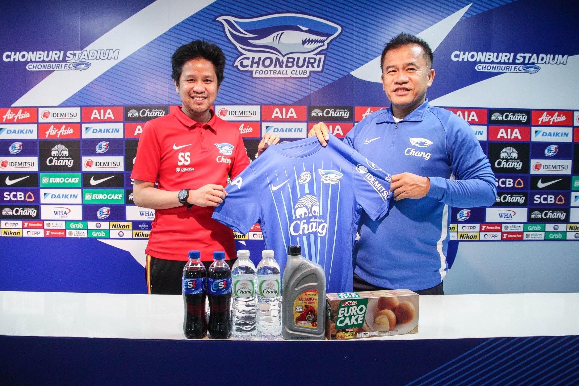 สะสม พบประเสริฐ