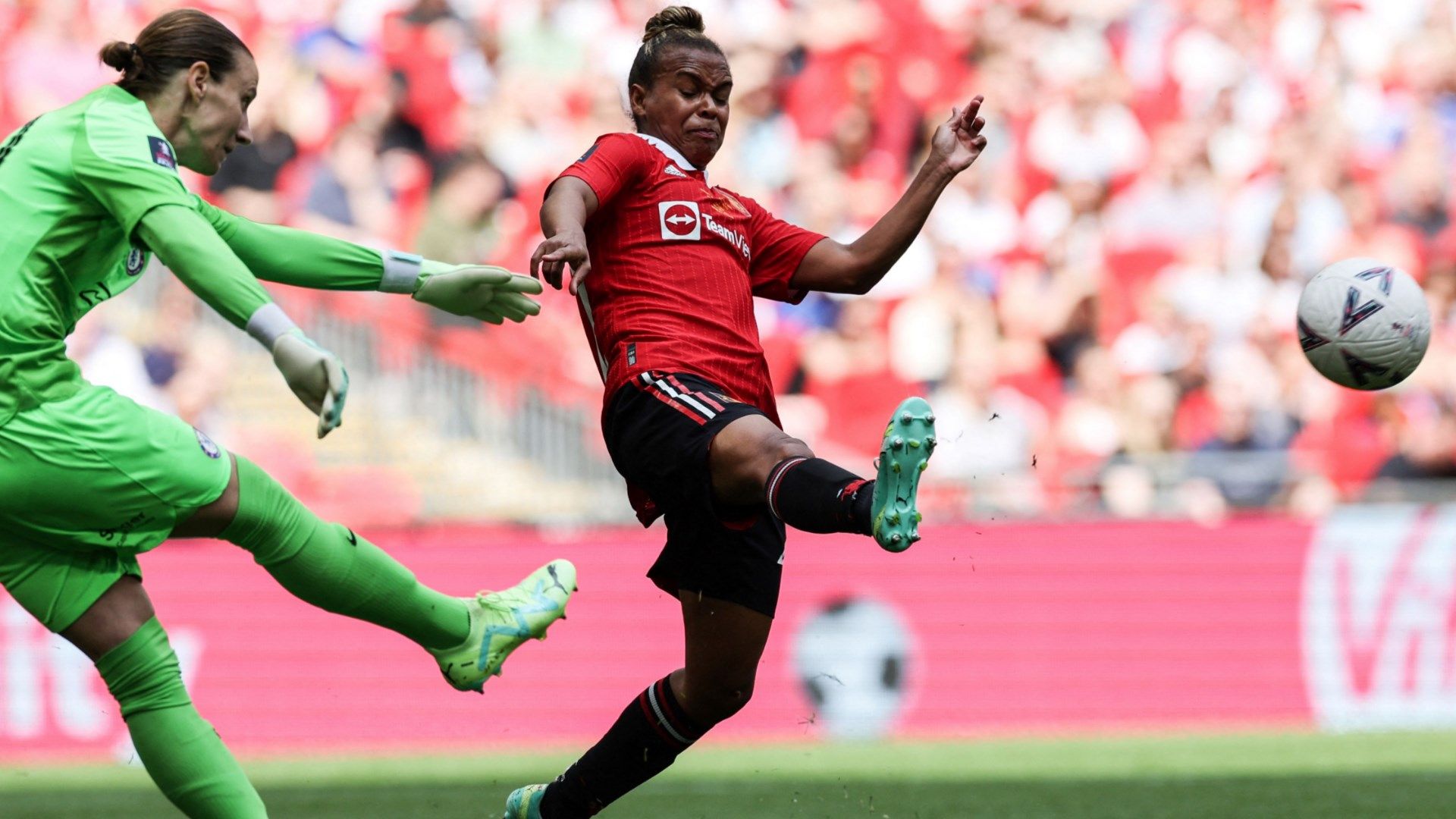 Nikita Parris Manchester United 2022-23