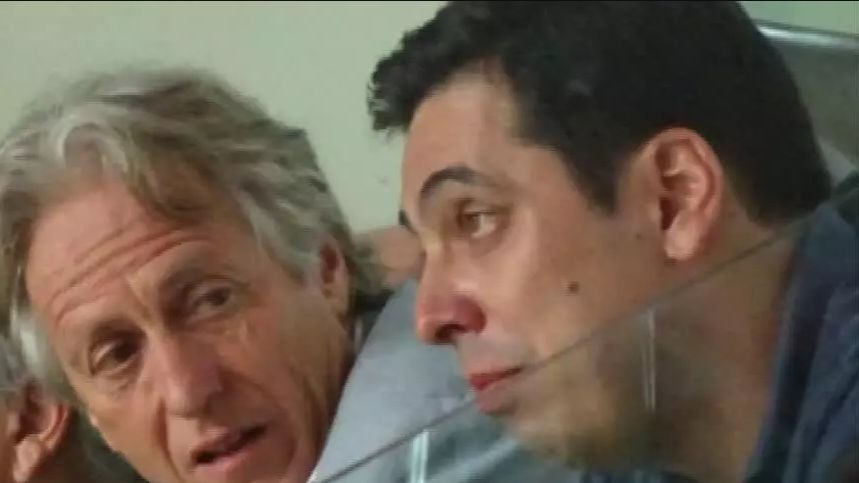 Bruno Macedo ao lado de Jorge Jesus
