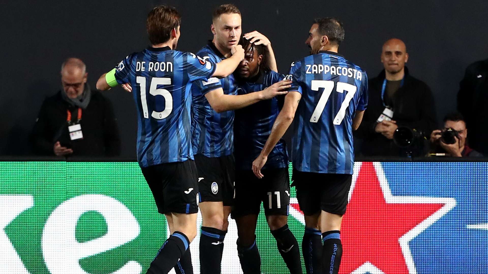 Atalanta celebrates goal against Marseille Europa League