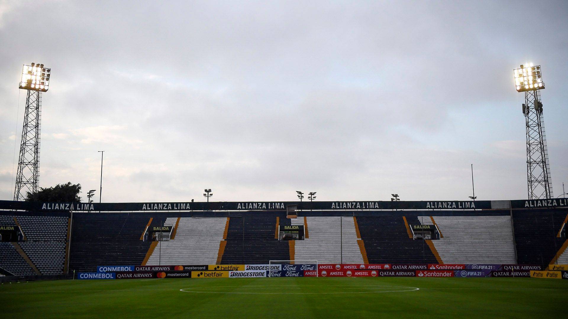 Alejandro Villanueva