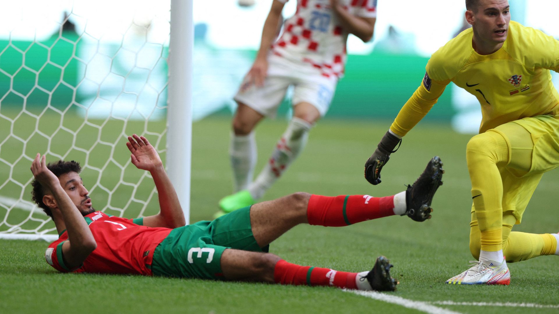 NOUSSAIR MAZRAOUI MOROCCO WORLD CUP 23112022