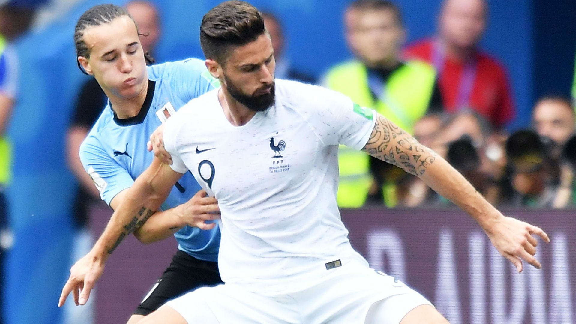 Diego Laxalt Olivier Giroud Uruguay France World Cup 06072018
