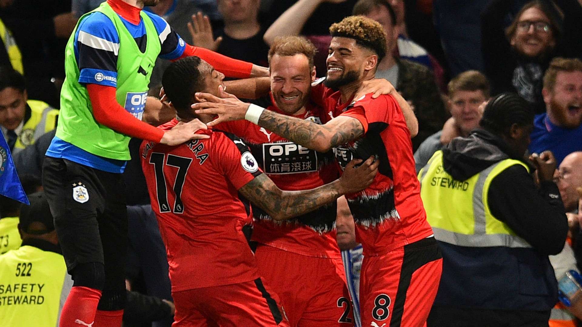 Huddersfield Town celebrate 2017-18