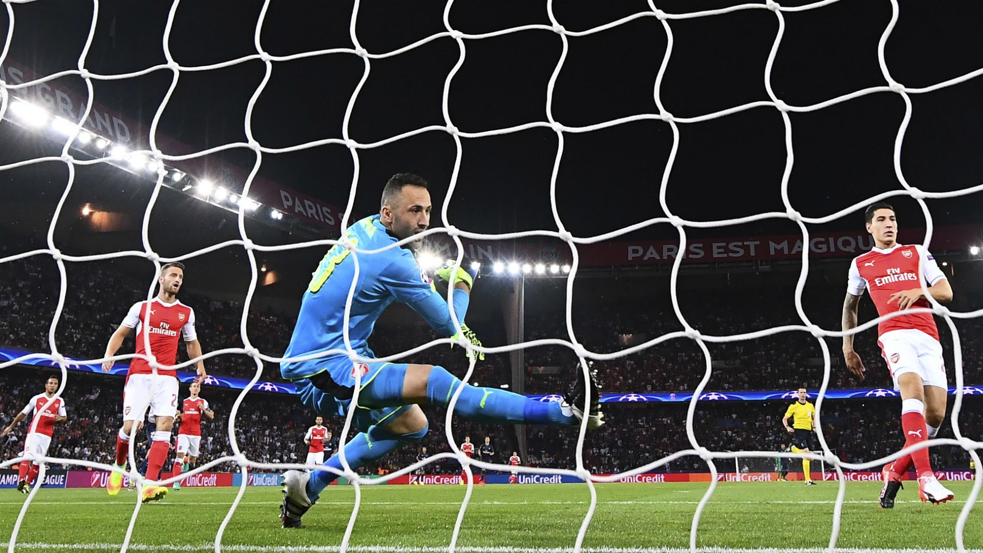 Ospina Arsenal PSG UCL 13092016