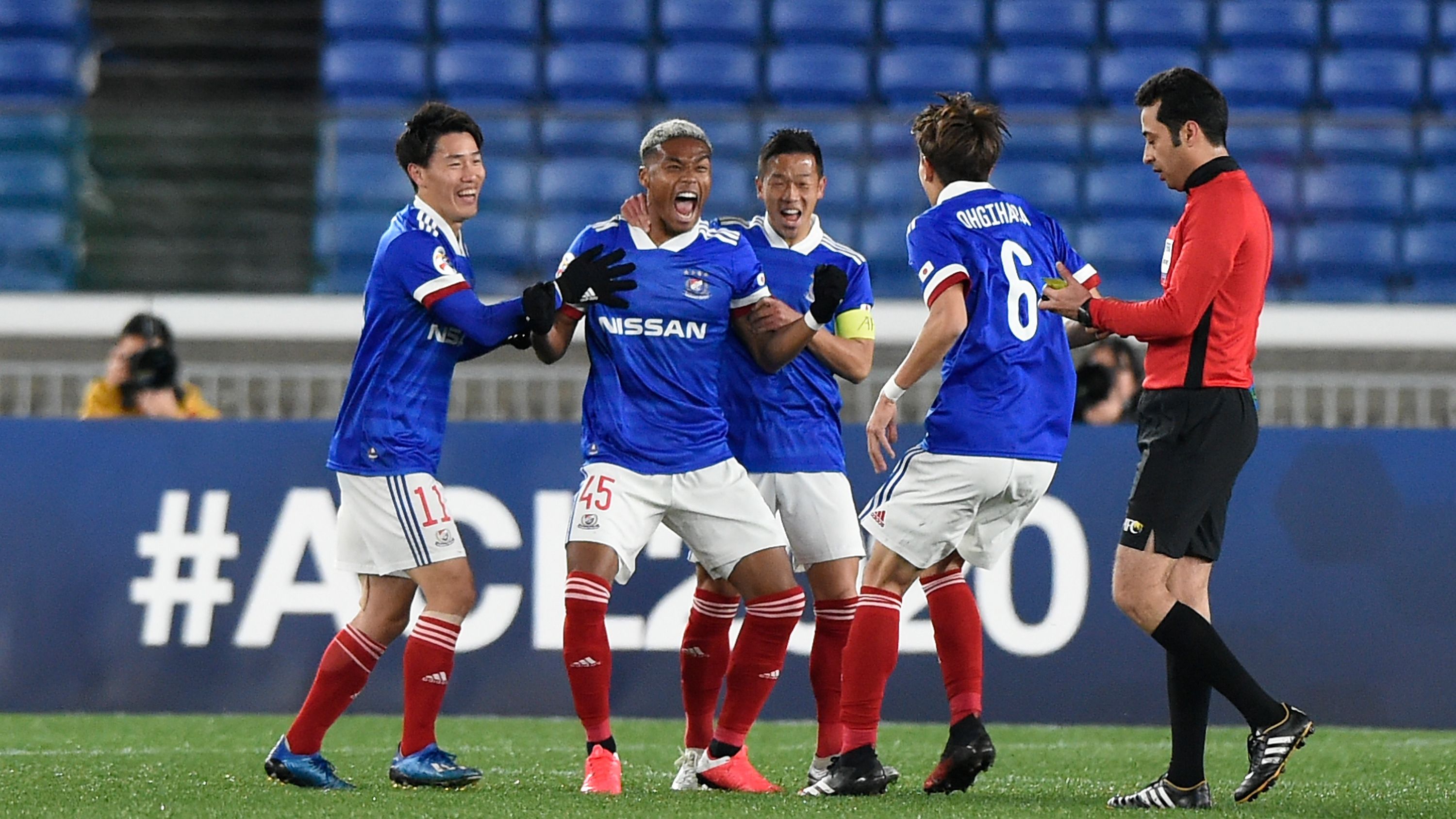 20250530-yokohamafm-onaiwu-ado