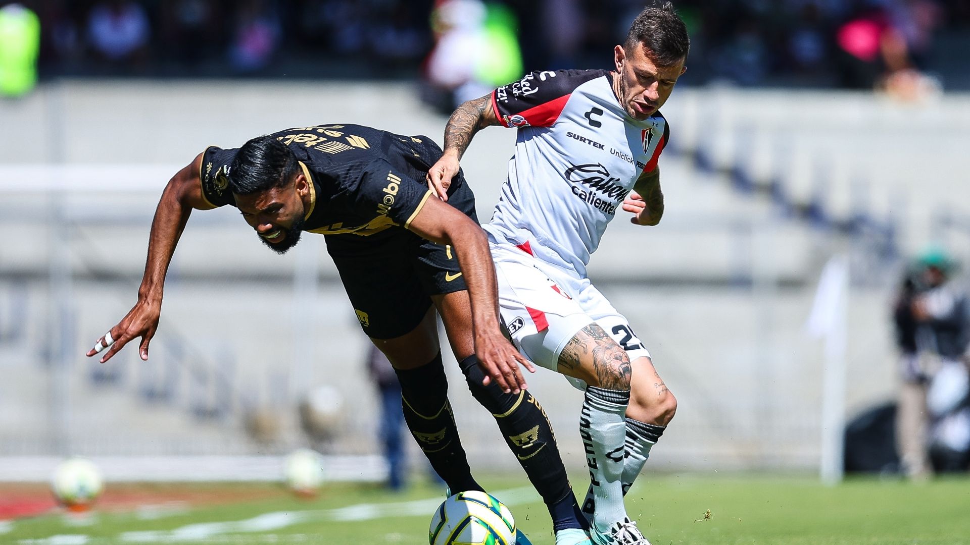 Diogo de Oliveira vs Brian Lozano | Pumas vs Atlas - Cl23