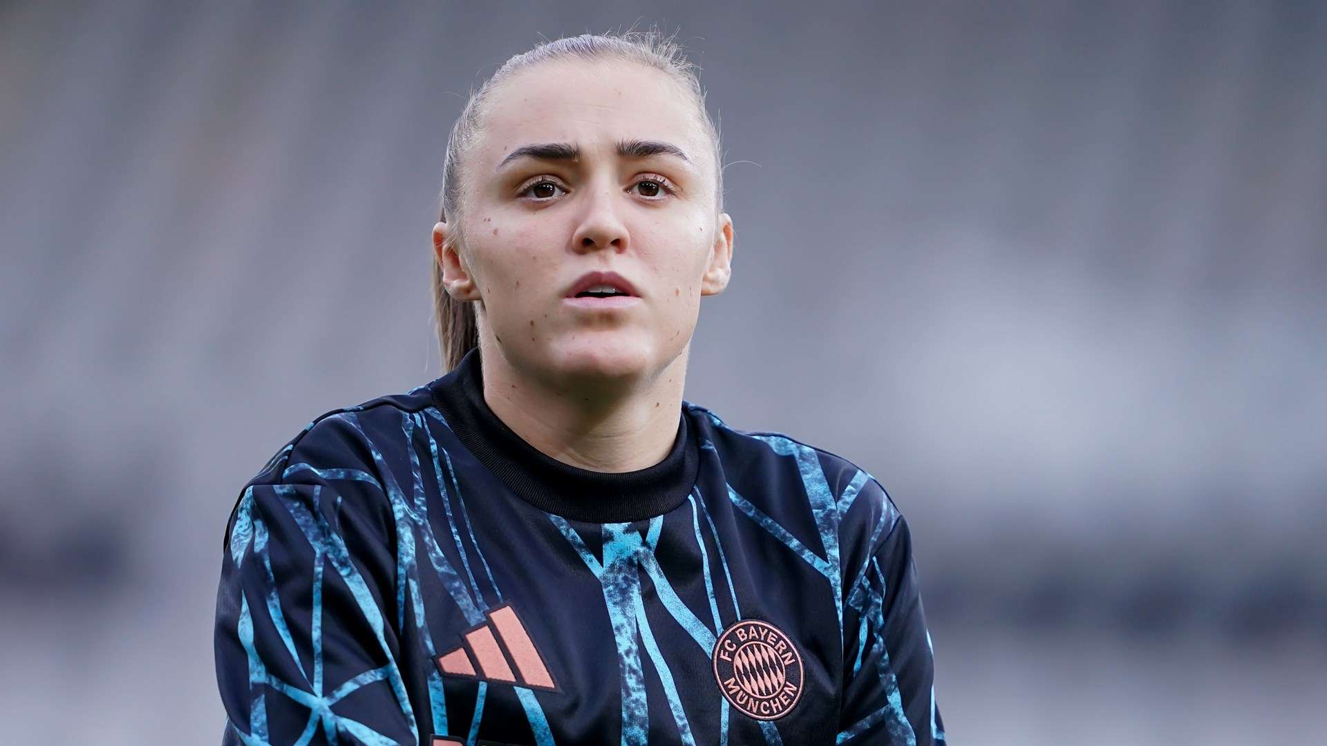 Georgia Stanway Bayern Munich 2024-25