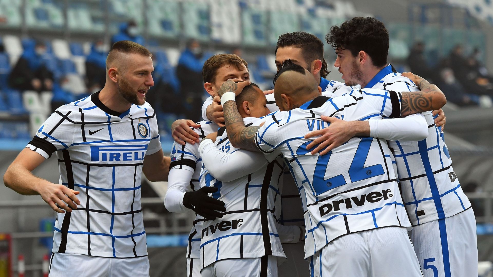 281120 Arturo Vidal Sassuolo Inter