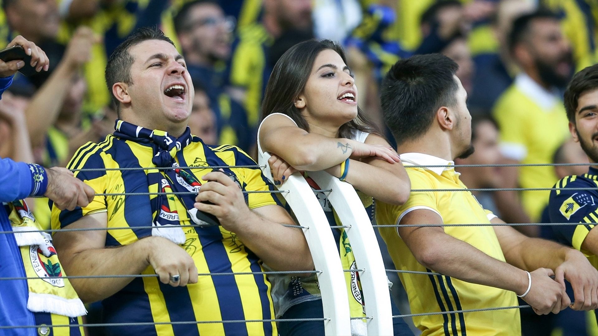 Fenerbahce fans