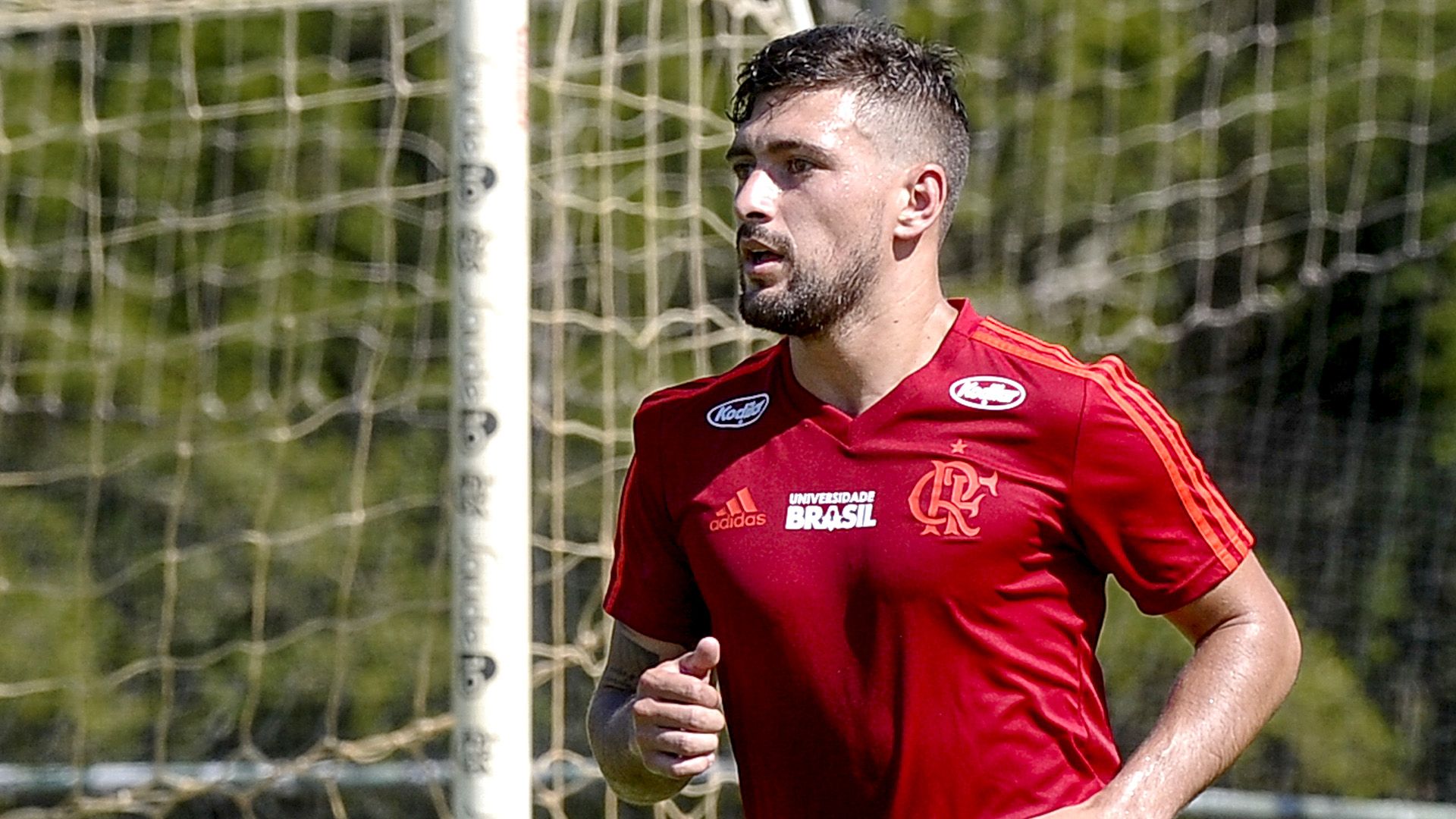 Arrascaeta treino Flamengo 14012019