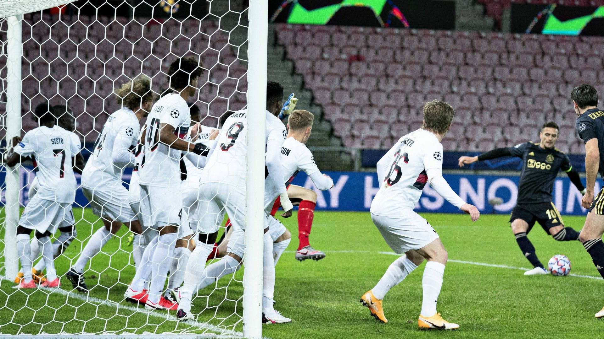 GERMANY ONLY: DUSAN TADIC AJAX CHAMPIONS LEAGUE 03112020