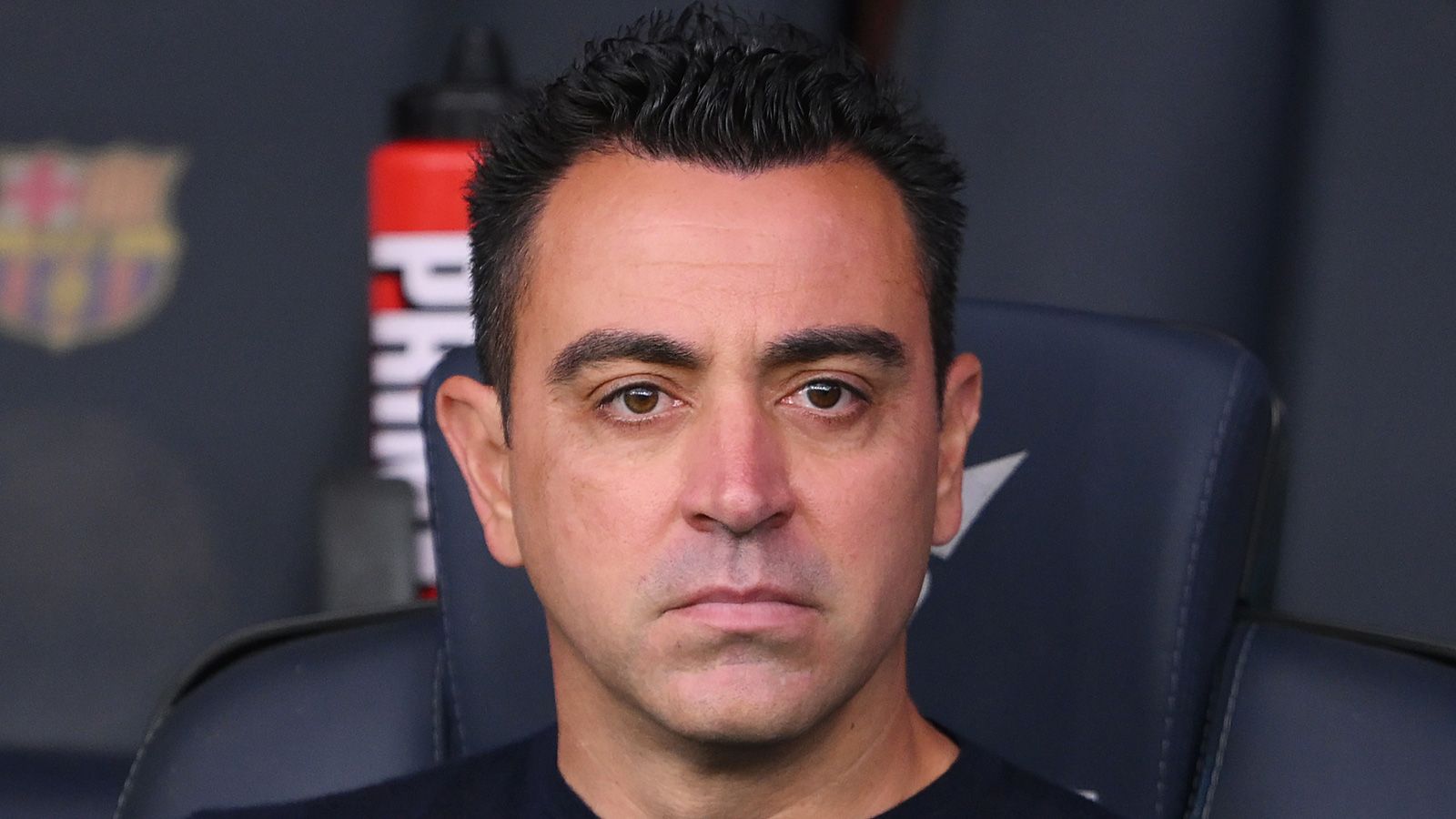 Barcelona’dan kovalan Xavi, bir başka dünya devinin başına geçmek için ilk görüşmeyi gerçekleştirdi