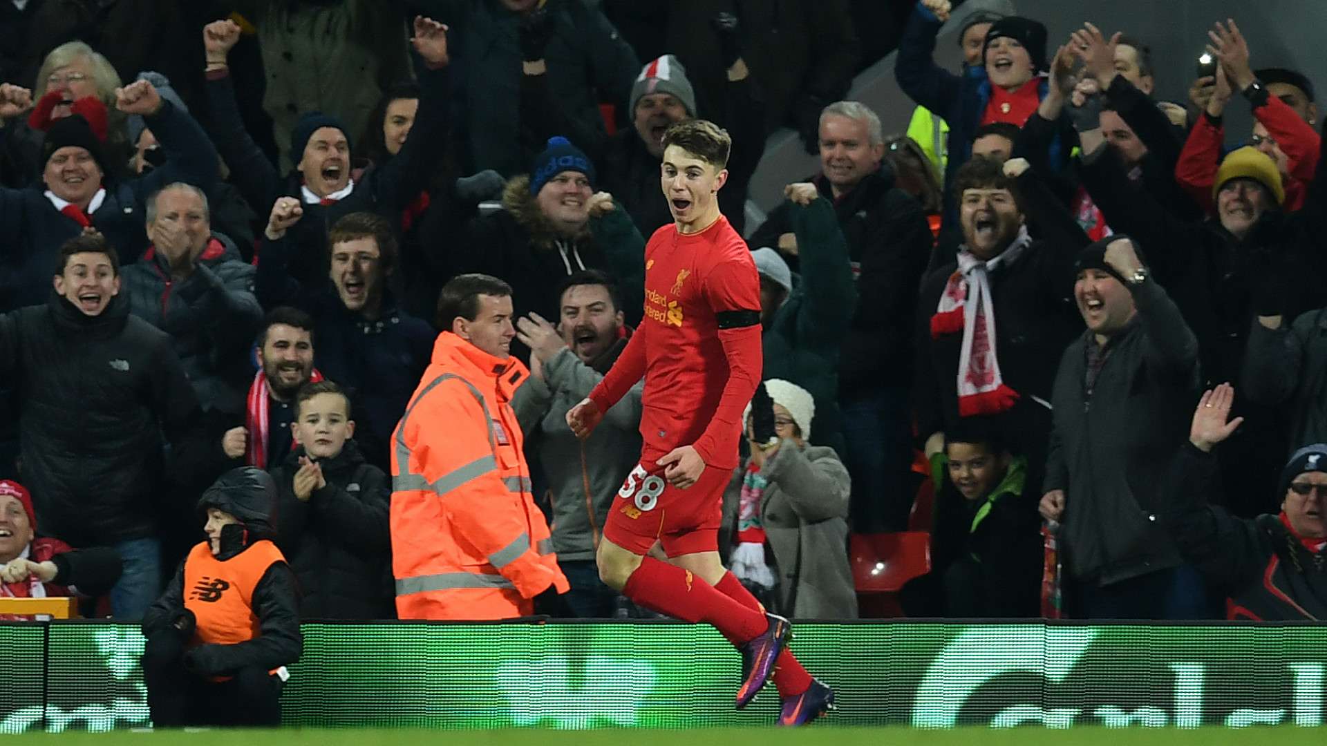 Ben Woodburn Liverpool EFL Cup