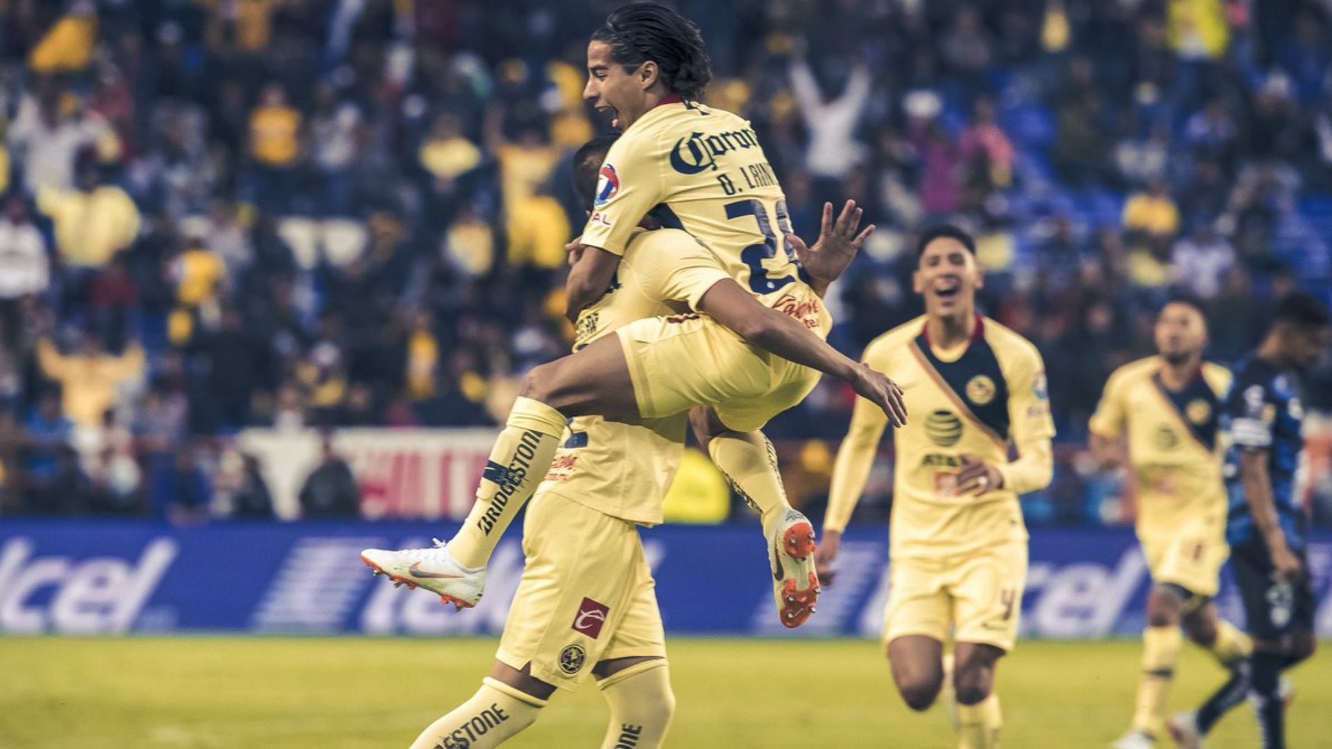 América Diego Lainez