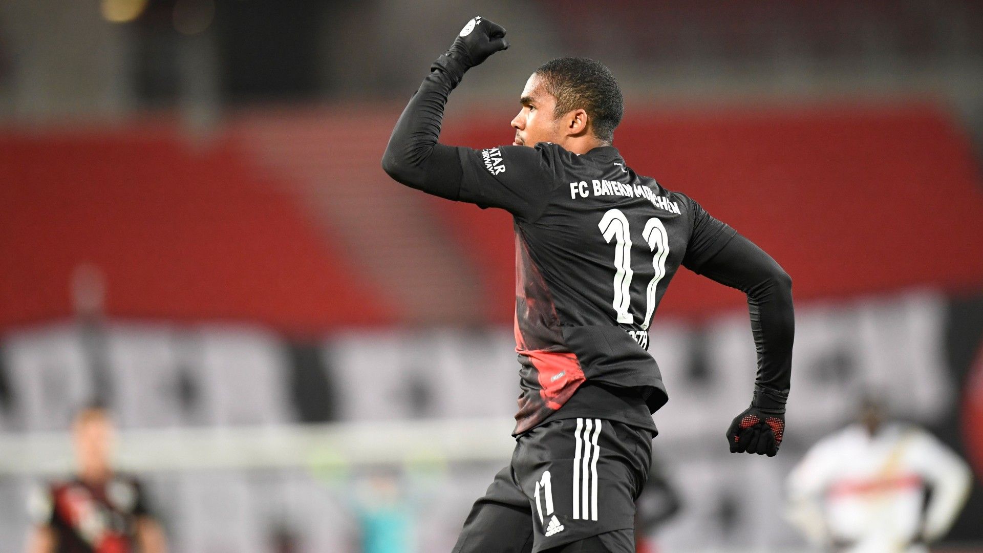 Douglas Costa FC Bayern 1120