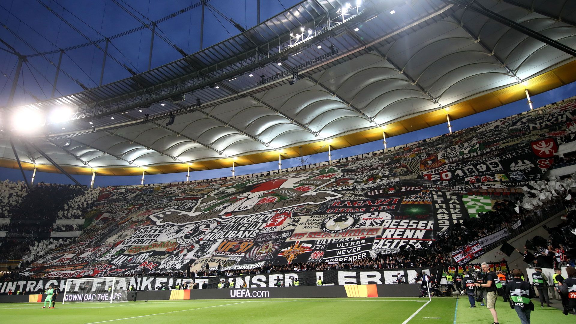 frankfurt eintracht choreo fans chelsea europa league 02052019
