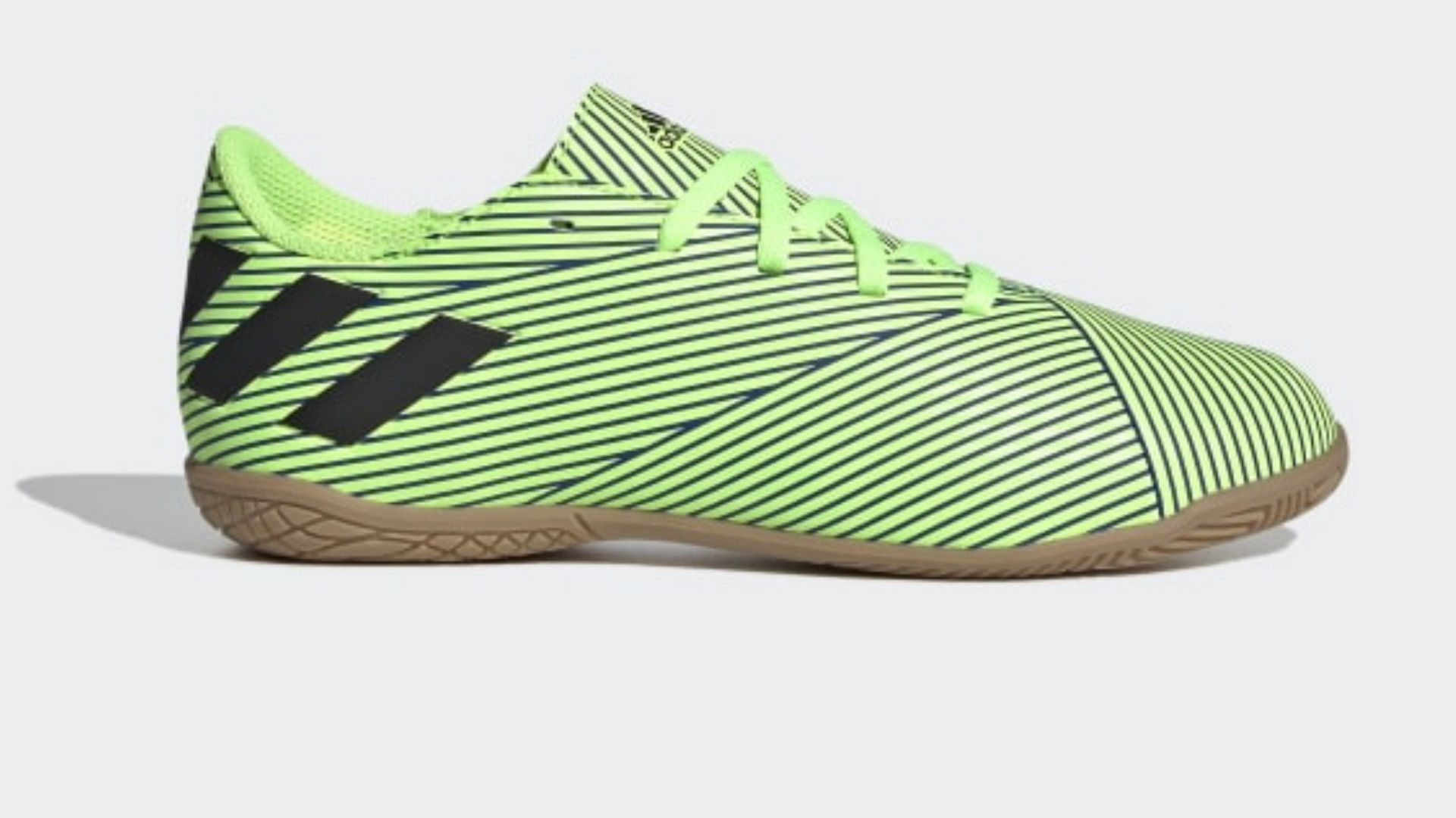 Chuteira Nemeziz Adidas futsal