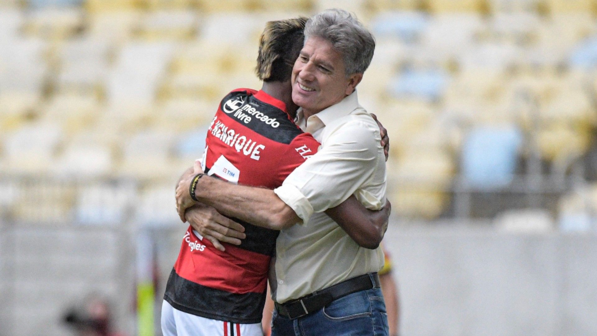 Everton Ribeiro Flamengo Athletico-PR Brasileirão 03 10 2021