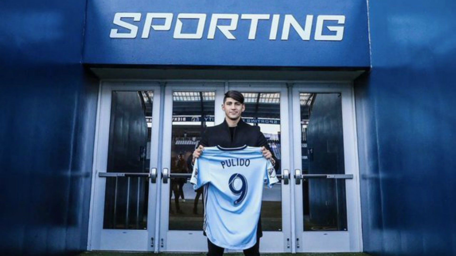 Alan Pulido Sporting Kansas City