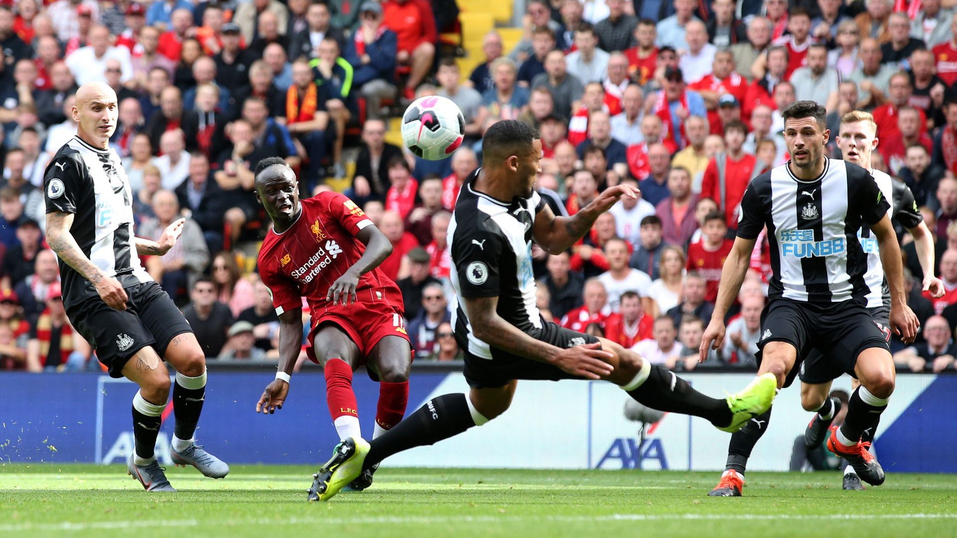 Liverpool Newcastle Mane 14092019