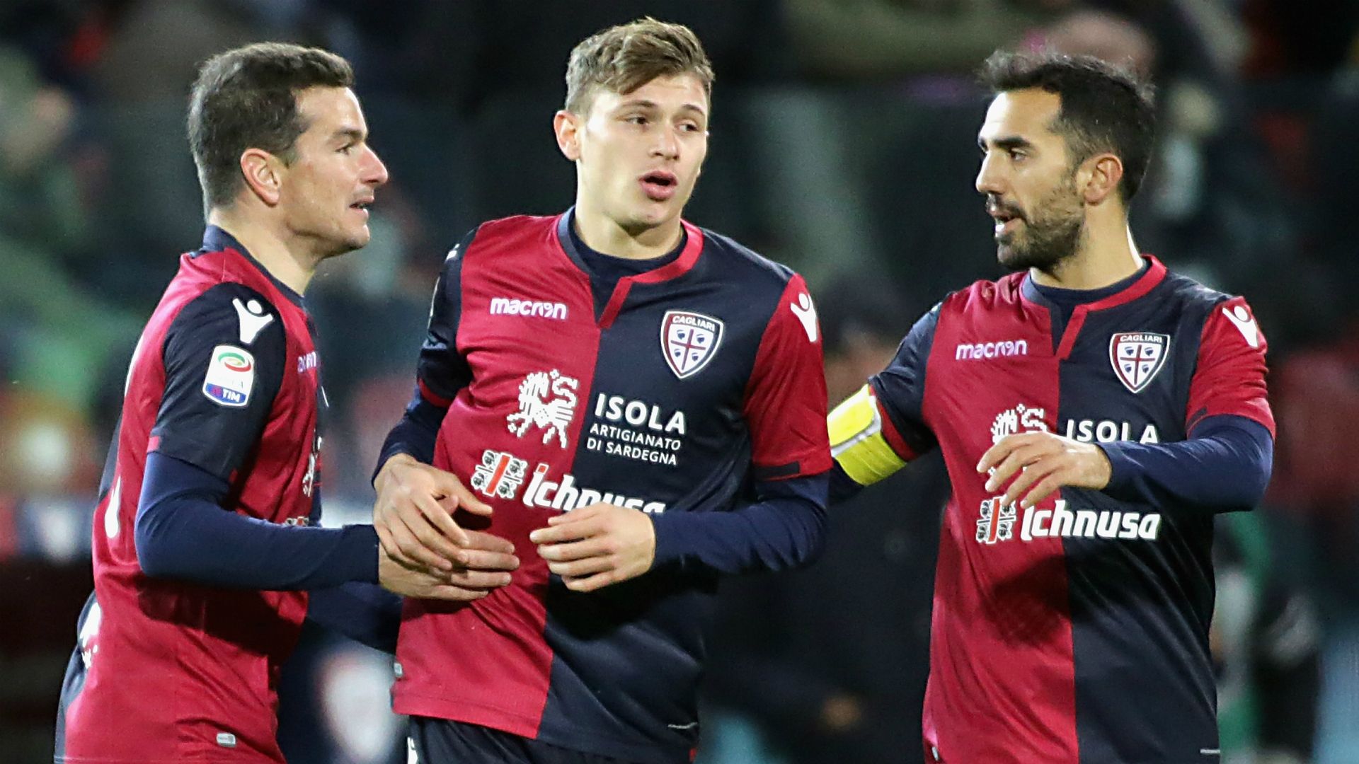 Barella Cagliari celebrating Serie A